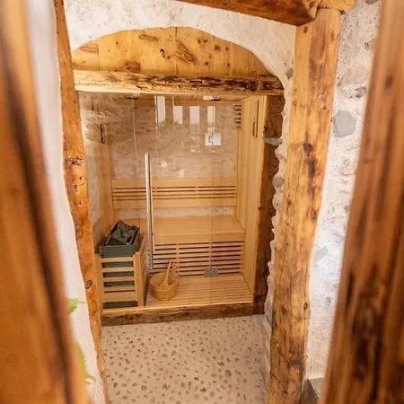 Giuly's Luxury Lägenhet *
